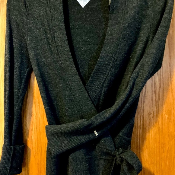 Cardigan wrap around TH - Picture 6 of 14